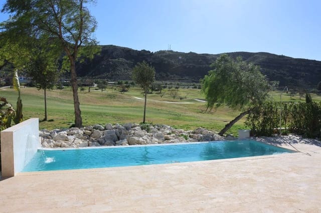 3 soverom Villa til salgs i Monforte del Cid med svømmebasseng - € 795 000 (Ref: 9619132)