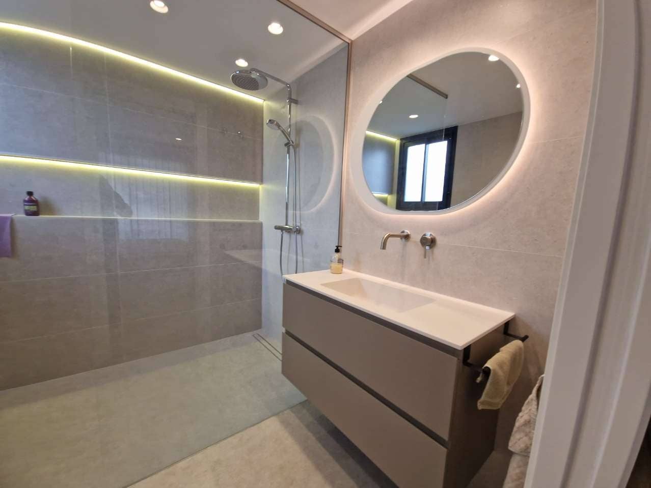 3 soverom Villa til salgs i Monforte del Cid med svømmebasseng - € 795 000 (Ref: 9619133)