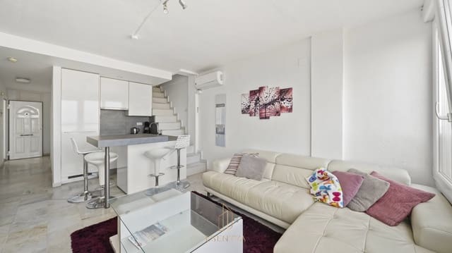 2 makuuhuone Kattohuoneisto myytävänä paikassa Torreblanca, Torrevieja mukana uima-altaan 
autotalli - 199 000 € (Ref: 9645856)