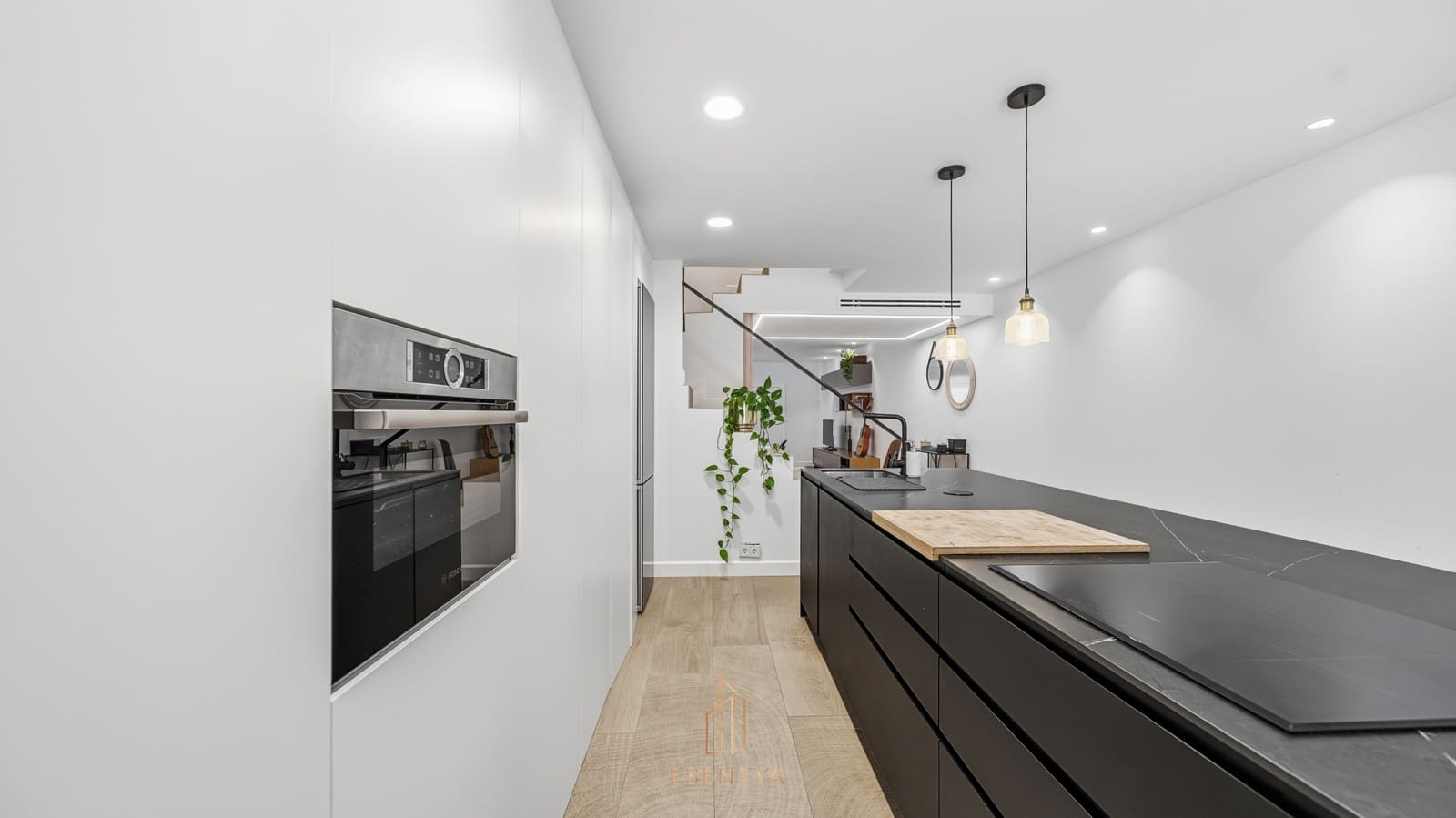 2 sypialnia Finka/Dom wiejski na sprzedaż w Santa Pola z basenem garażem - 450 000 € (Ref: 9679163)