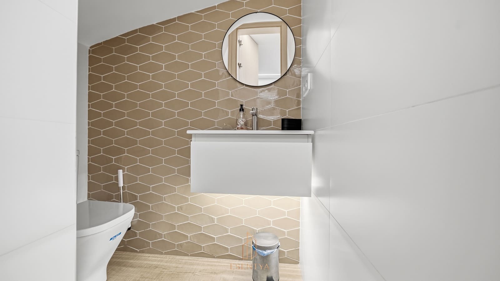 2 sypialnia Finka/Dom wiejski na sprzedaż w Santa Pola z basenem garażem - 450 000 € (Ref: 9679163)