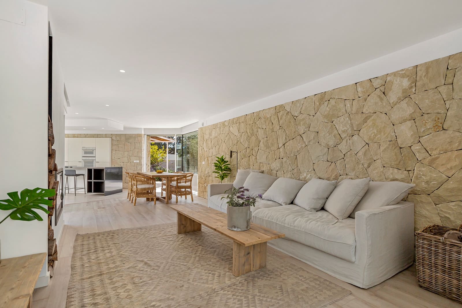 4 soveværelse Villa til salg i El Campello med swimmingpool garage - € 2.500.000 (Ref: 9679164)