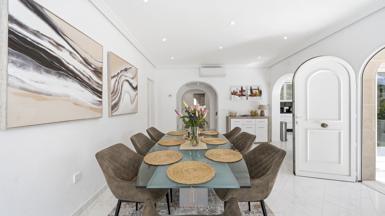 4 soveværelse Villa til salg i Cabo Roig med swimmingpool garage - € 1.075.000 (Ref: 9713282)