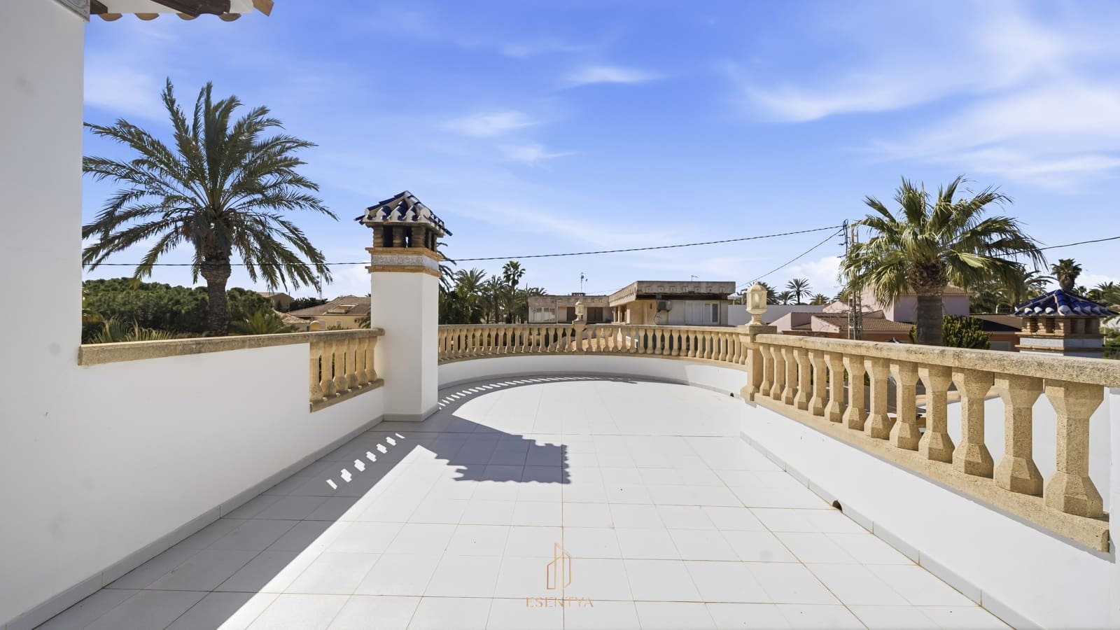 4 soveværelse Villa til salg i Cabo Roig med swimmingpool garage - € 1.075.000 (Ref: 9713282)