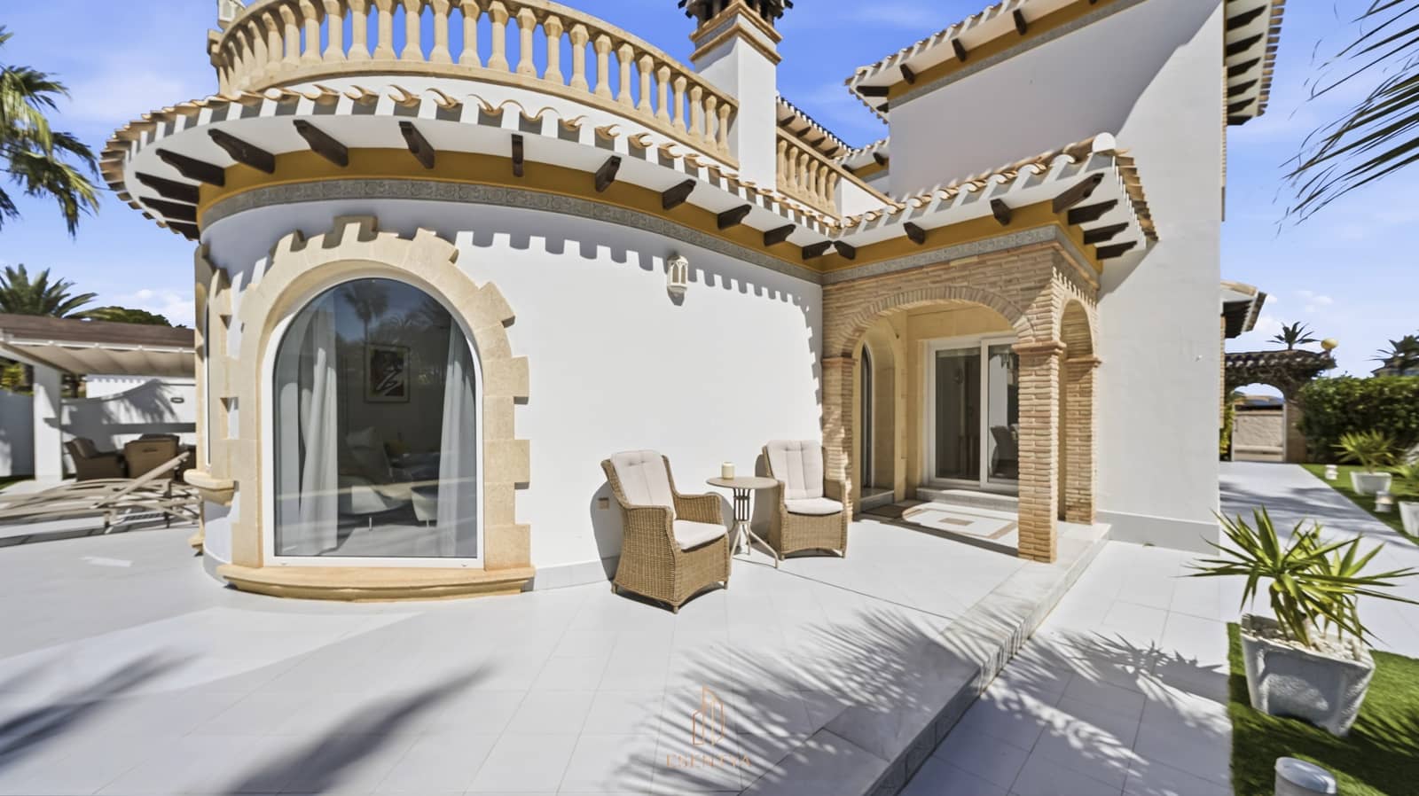 4 soveværelse Villa til salg i Cabo Roig med swimmingpool garage - € 1.075.000 (Ref: 9713282)
