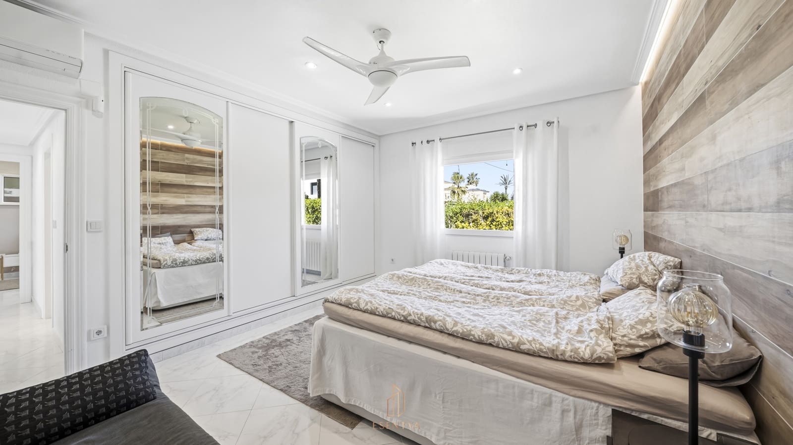 4 soveværelse Villa til salg i Cabo Roig med swimmingpool garage - € 1.075.000 (Ref: 9713282)