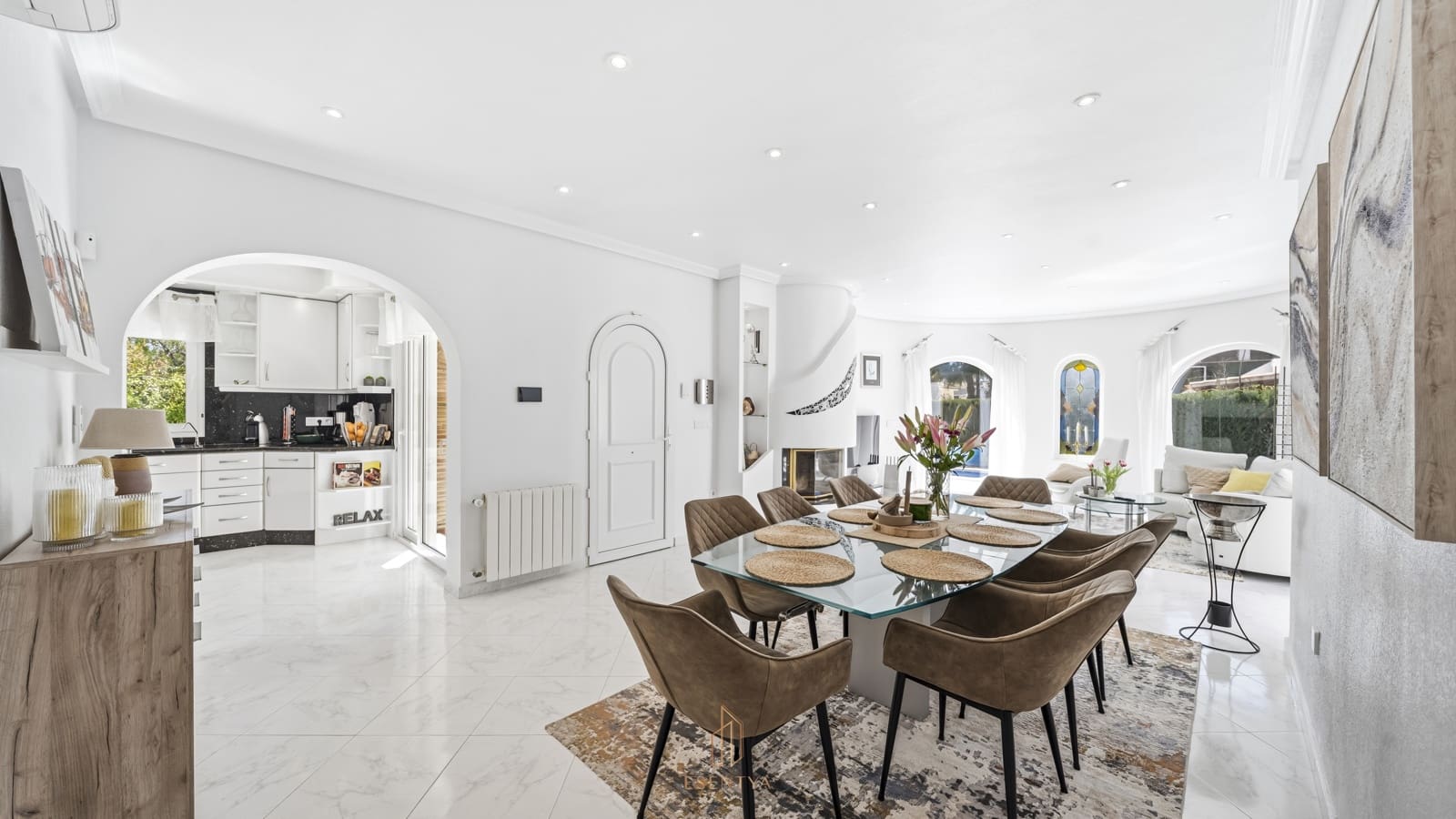 4 soveværelse Villa til salg i Cabo Roig med swimmingpool garage - € 1.075.000 (Ref: 9713282)