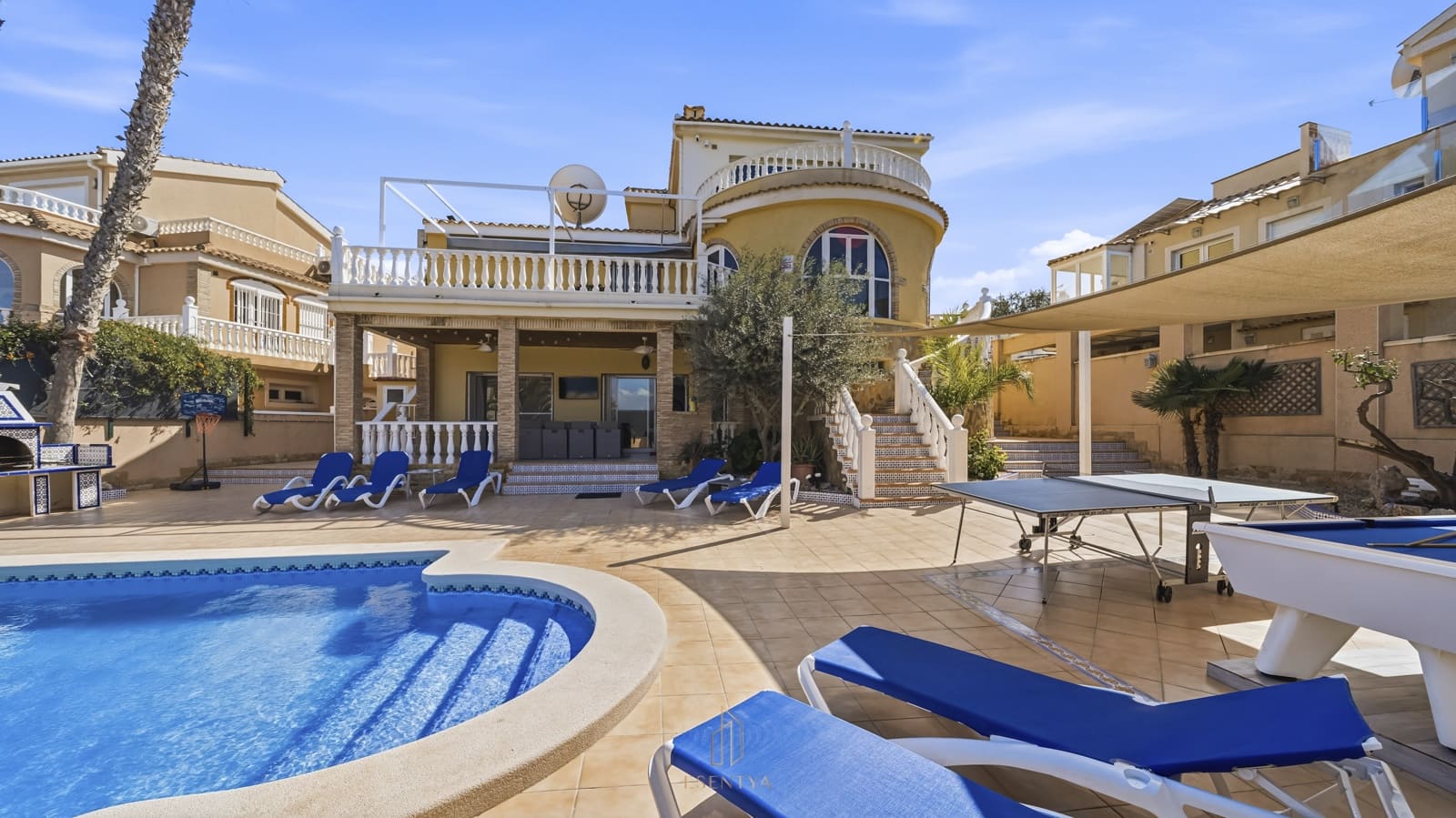 7 camera da letto Villa in vendita in Gran Alacant con piscina garage - 799.000 € (Rif: 9725032)