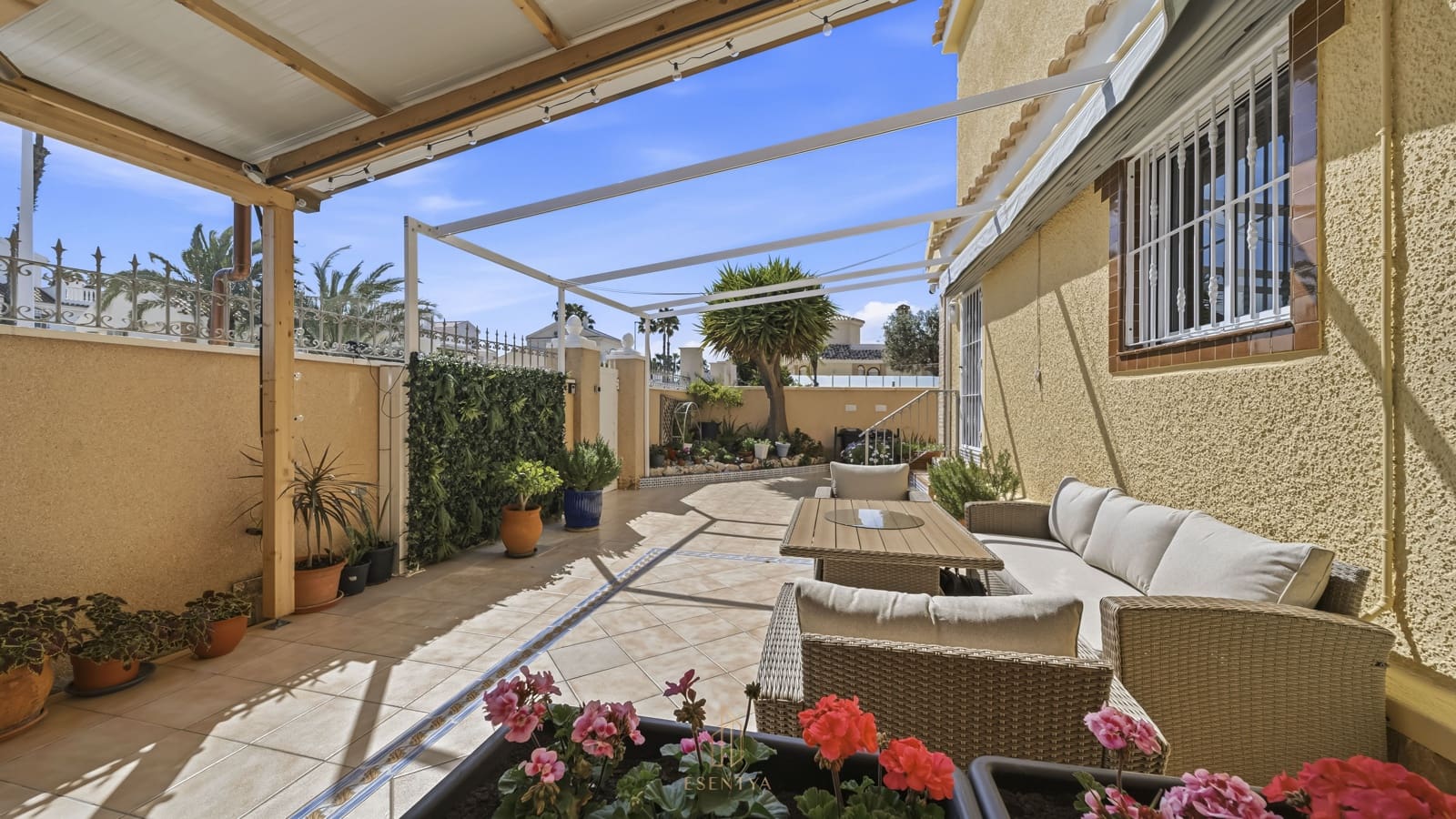 7 camera da letto Villa in vendita in Gran Alacant con piscina garage - 799.000 € (Rif: 9725032)