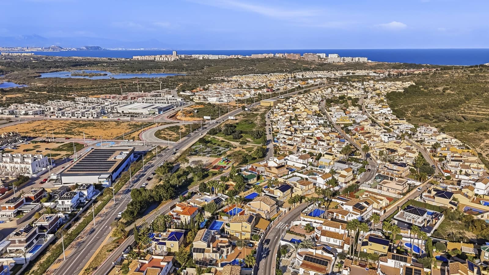 7 camera da letto Villa in vendita in Gran Alacant con piscina garage - 799.000 € (Rif: 9725032)