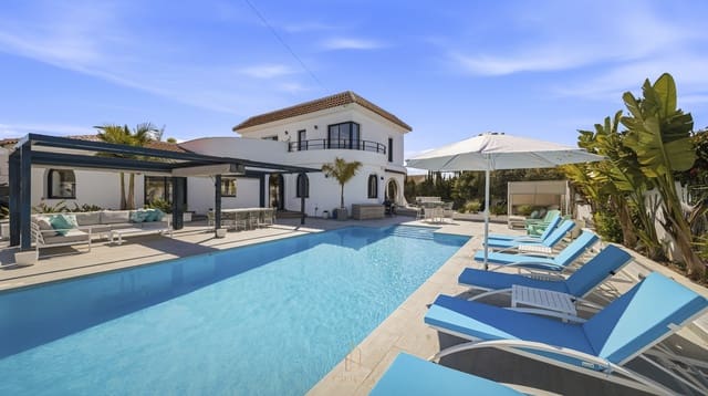 6 soveværelse Villa til salg i San Luis, Torrevieja - € 885.000 (Ref: 9750943)