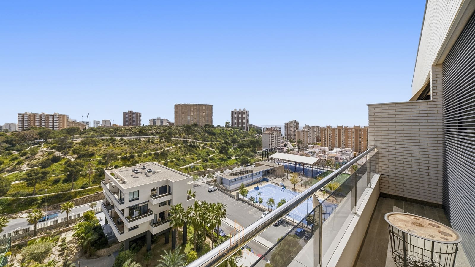 3 chambre Penthouse à vendre à Alicante ville avec piscine garage - 830 000 € (Ref: 9773544)