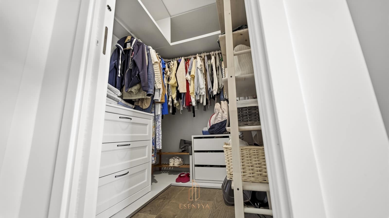 3 chambre Penthouse à vendre à Alicante ville avec piscine garage - 830 000 € (Ref: 9773544)