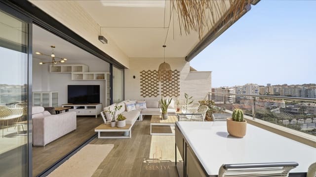 3 soverom Penthouse til salgs i Albufereta, Alicante by med svømmebasseng garasje - € 830 000 (Ref: 9773544)