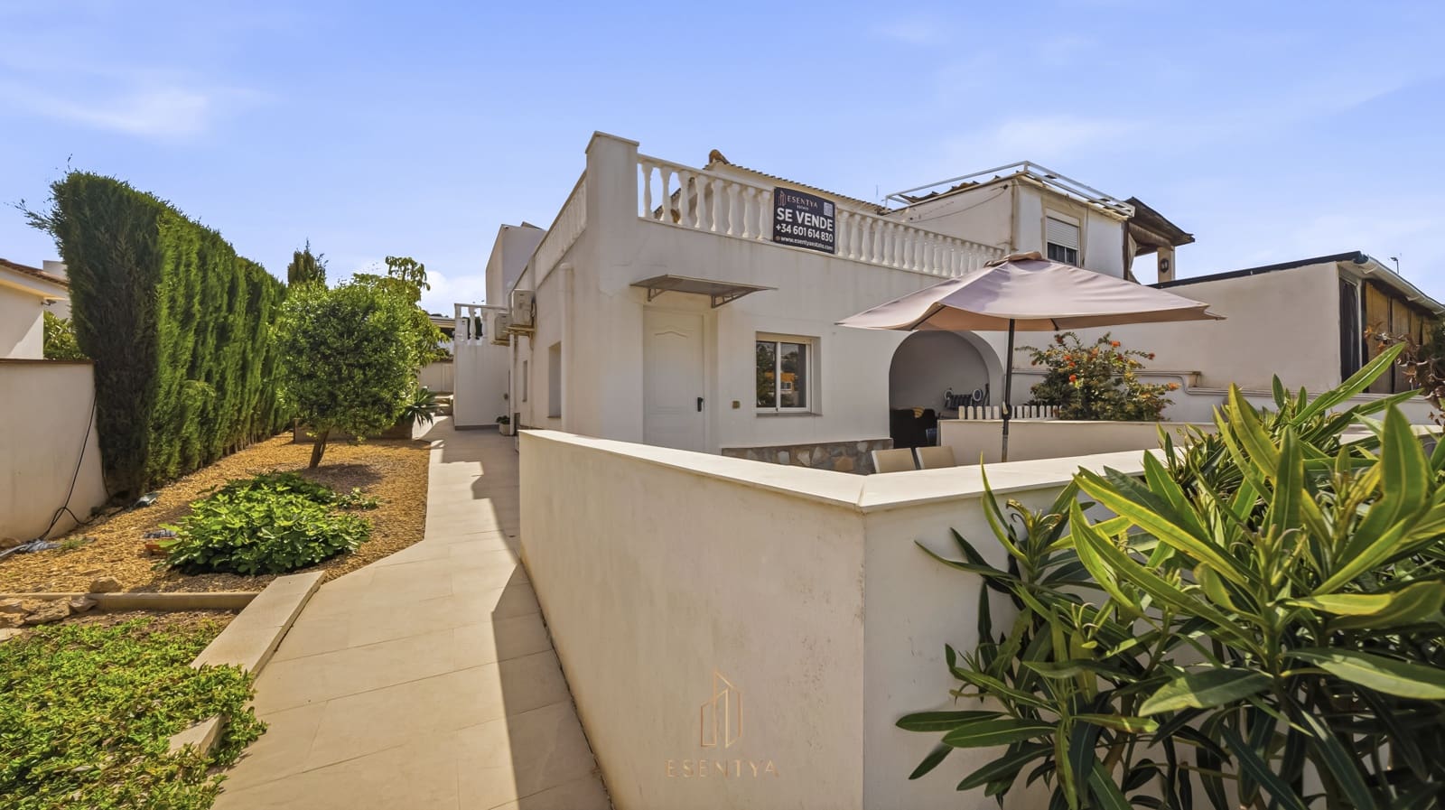 3 sovrum Villa till salu i Los Balcones med pool garage - 585 000 € (Ref: 9776970)