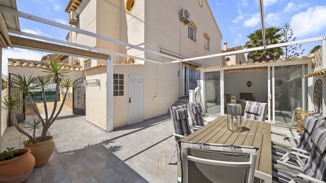 3 bedroom Finca/Country House for sale in Playa Flamenca, Orihuela with pool garage - € 259,900 (Ref: 9802887)