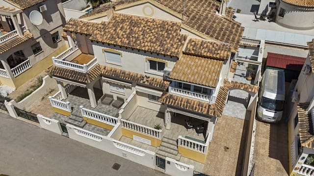 3 bedroom Finca/Country House for sale in Playa Flamenca, Orihuela with pool garage - € 259,900 (Ref: 9802887)