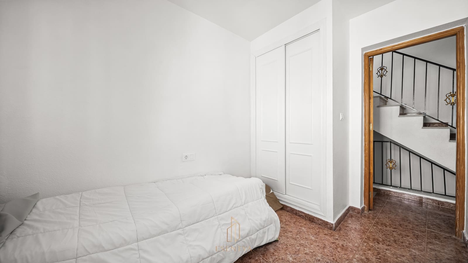 3 sovrum Finca/Hus på landet till salu i Torrevieja med pool garage - 228 000 € (Ref: 9802981)