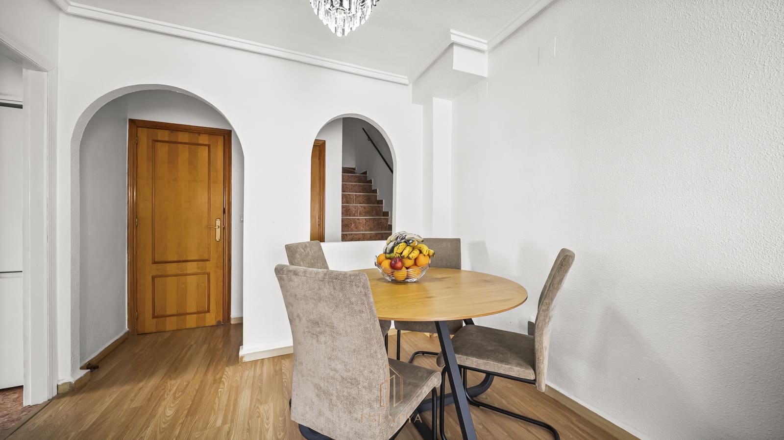 3 sovrum Finca/Hus på landet till salu i Torrevieja med pool garage - 228 000 € (Ref: 9802981)