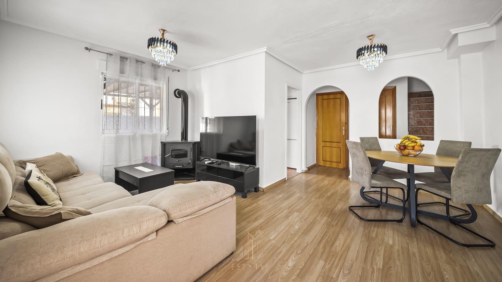 3 sovrum Finca/Hus på landet till salu i Torrevieja med pool garage - 228 000 € (Ref: 9802981)