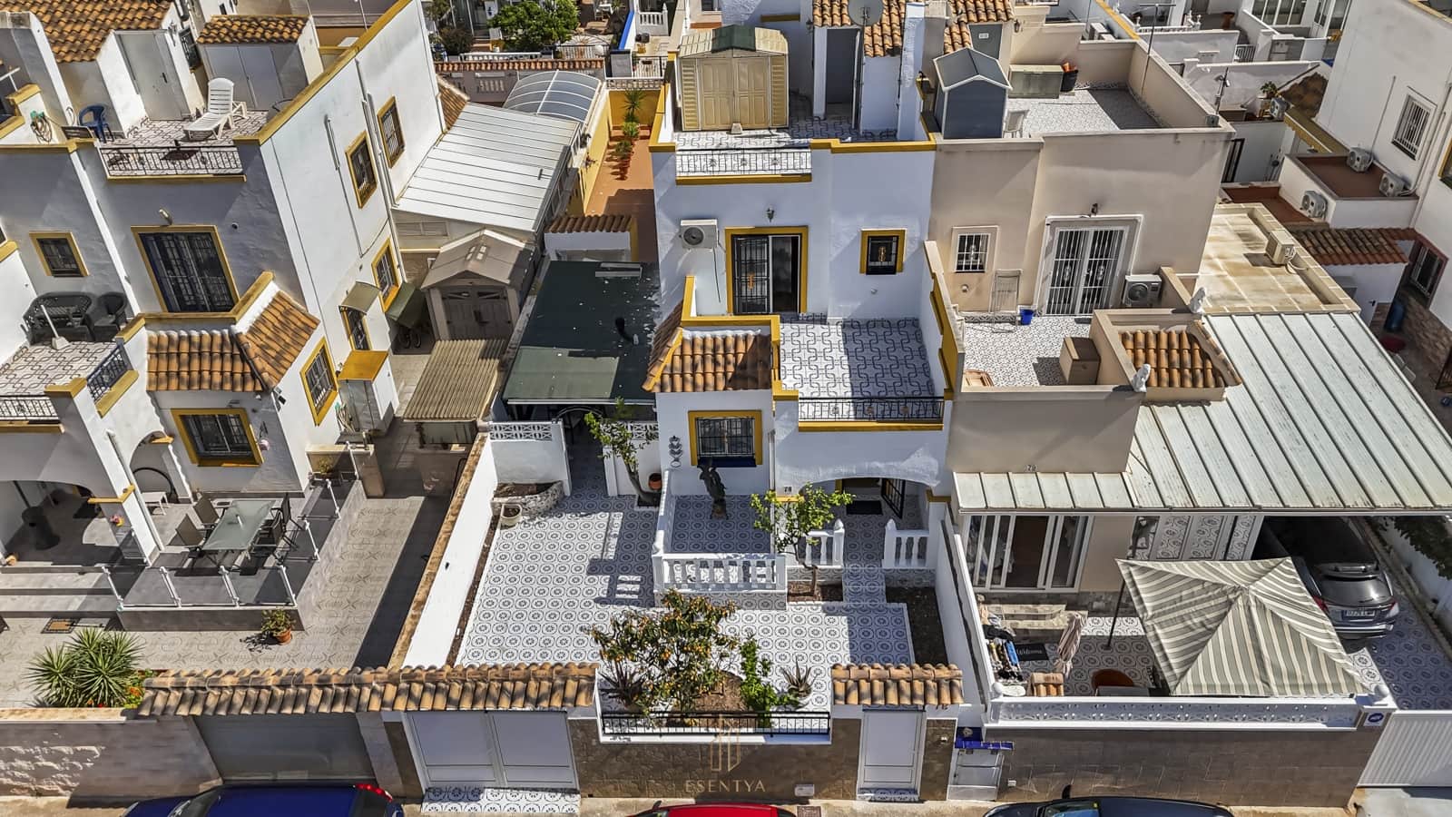 3 sovrum Finca/Hus på landet till salu i Torrevieja med pool garage - 228 000 € (Ref: 9802981)