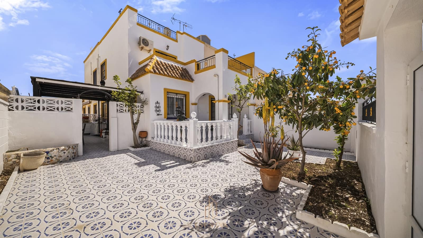 3 sovrum Finca/Hus på landet till salu i Torrevieja med pool garage - 228 000 € (Ref: 9802981)