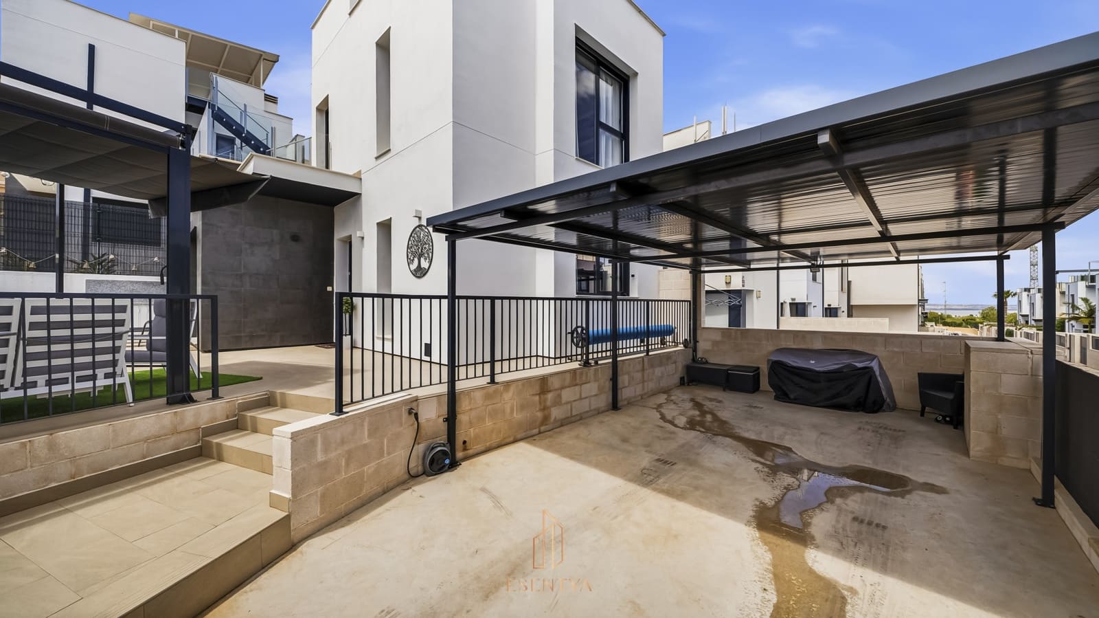 3 slaapkamer Villa te koop in Orihuela Costa met zwembad garage - € 440.000 (Ref: 9802982)
