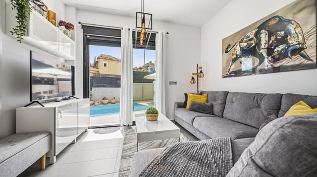 3 slaapkamer Villa te koop in Los Almendros (Orihuela Costa), Orihuela met zwembad garage - € 440.000 (Ref: 9802982)