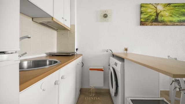 1 slaapkamer Appartement te koop in Cabo Cervera, Torrevieja met garage - € 139.900 (Ref: 9818629)