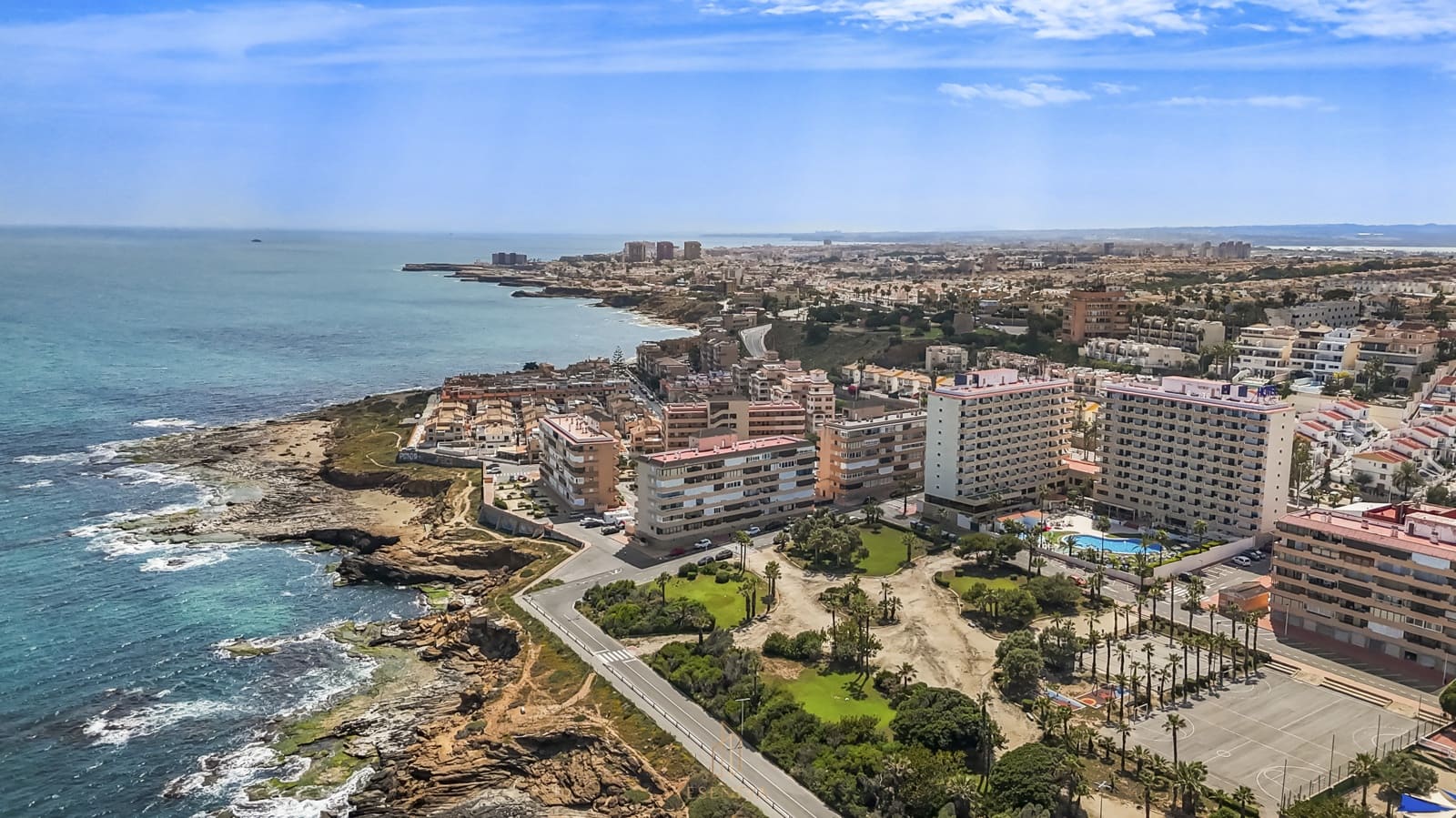 1 slaapkamer Appartement te koop in Cabo Cervera met garage - € 139.900 (Ref: 9818629)