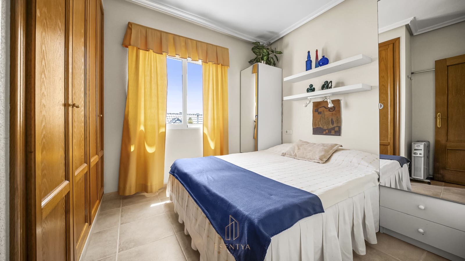 2 soveværelse Penthouse til salg i La Veleta med swimmingpool garage - € 179.000 (Ref: 9819251)