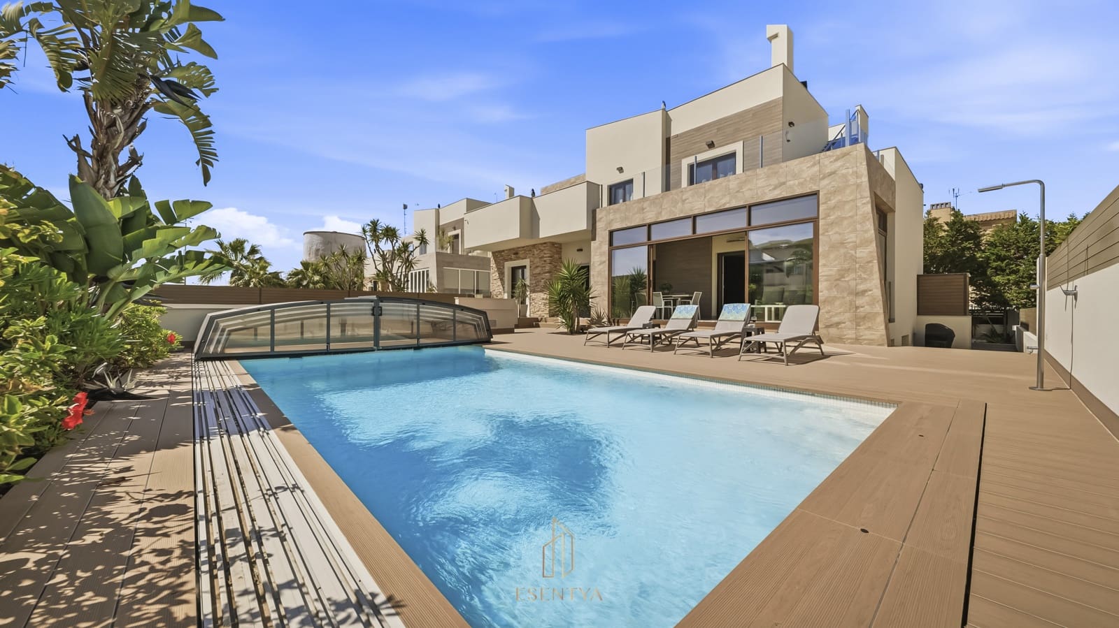 5 chambre Villa/Maison à vendre à Aguas Nuevas avec piscine garage - 1 159 000 € (Ref: 9823790)