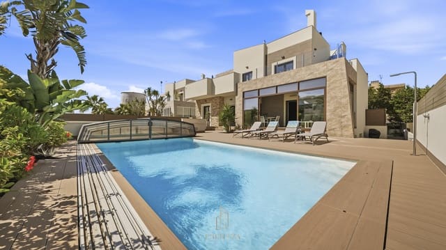 5 chambre Villa/Maison à vendre à Aguas Nuevas, Torrevieja avec piscine garage - 1 159 000 € (Ref: 9823790)