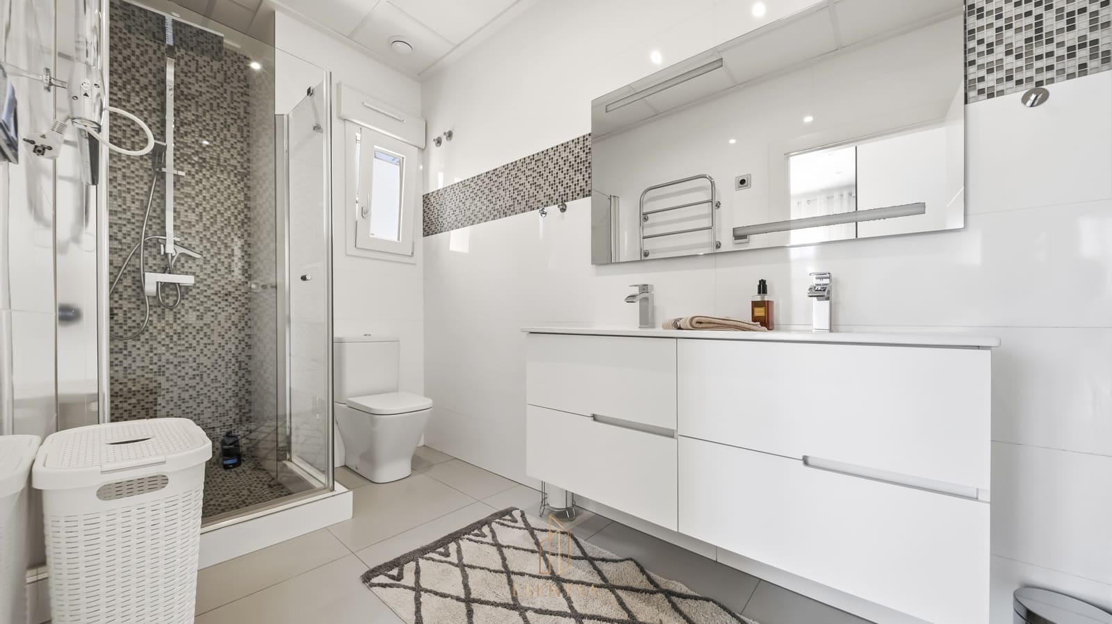 5 chambre Villa/Maison à vendre à Aguas Nuevas avec piscine garage - 1 159 000 € (Ref: 9823790)