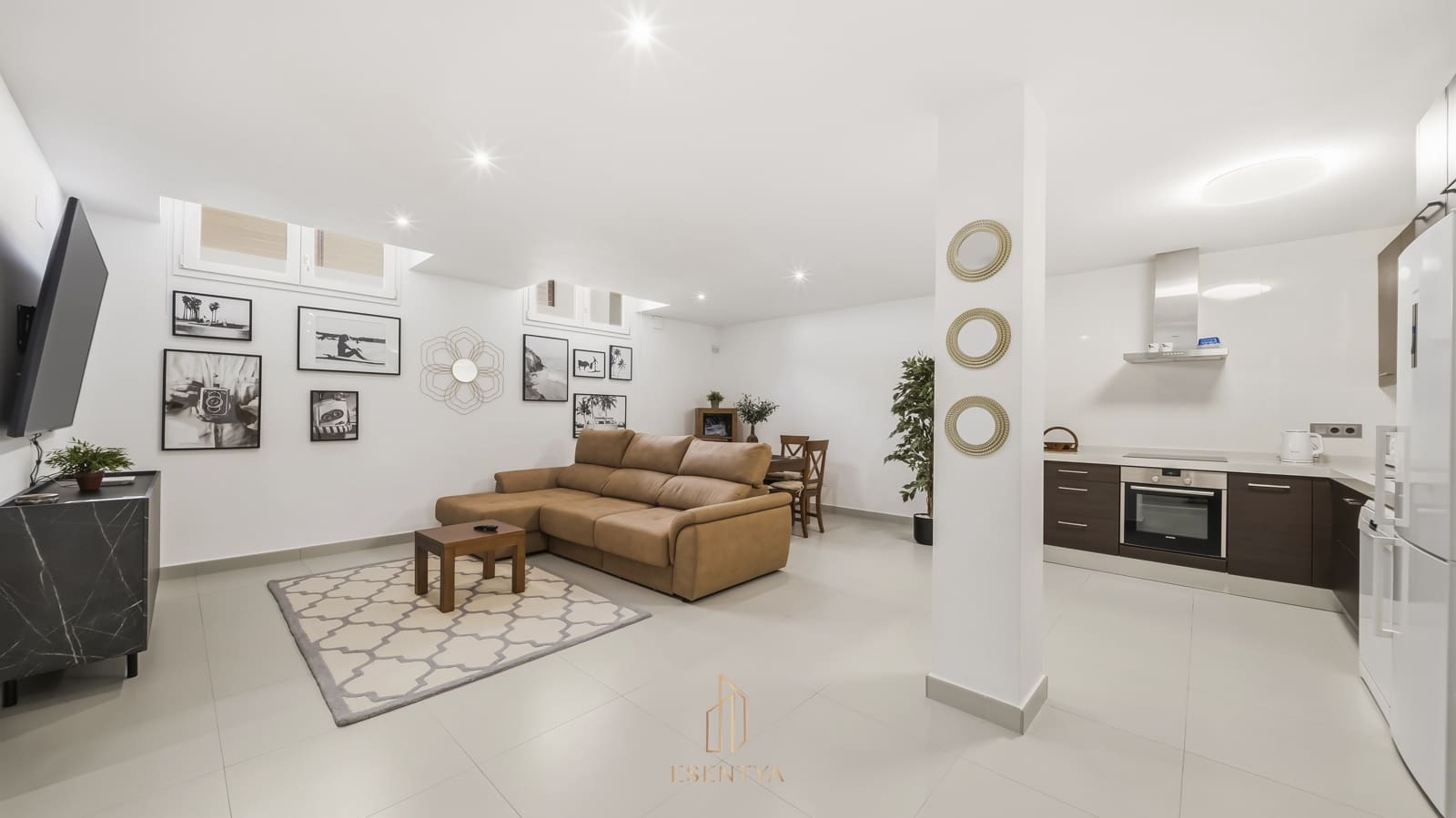 5 chambre Villa/Maison à vendre à Aguas Nuevas avec piscine garage - 1 159 000 € (Ref: 9823790)