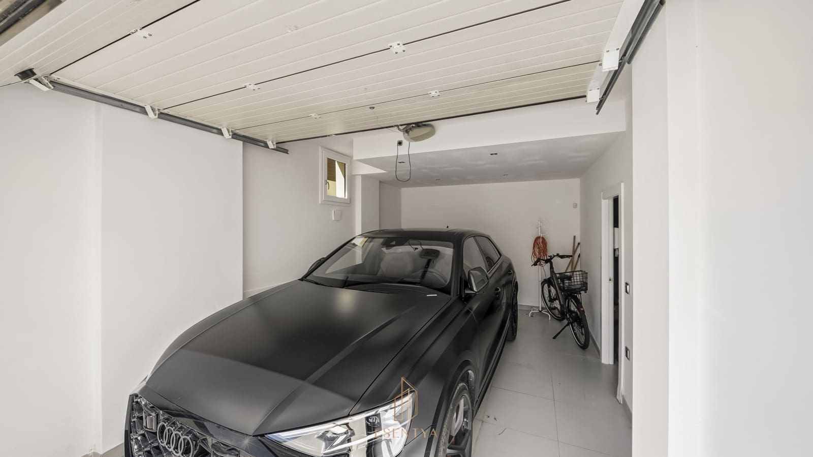 5 chambre Villa/Maison à vendre à Aguas Nuevas avec piscine garage - 1 159 000 € (Ref: 9823790)