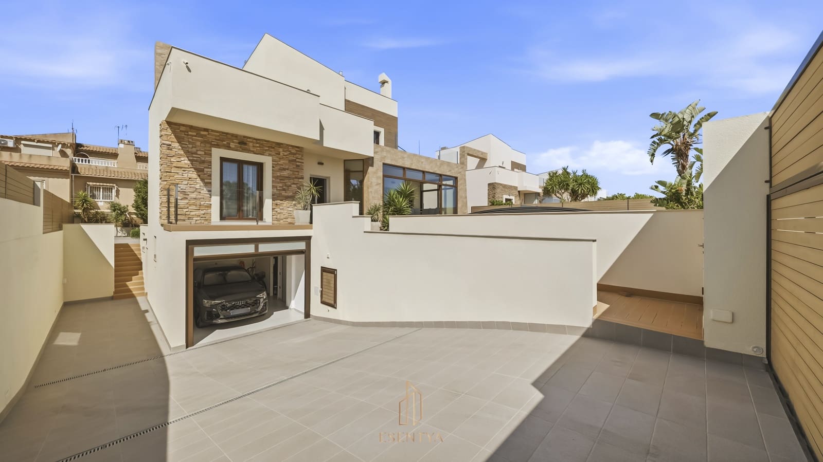 5 chambre Villa/Maison à vendre à Aguas Nuevas avec piscine garage - 1 159 000 € (Ref: 9823790)