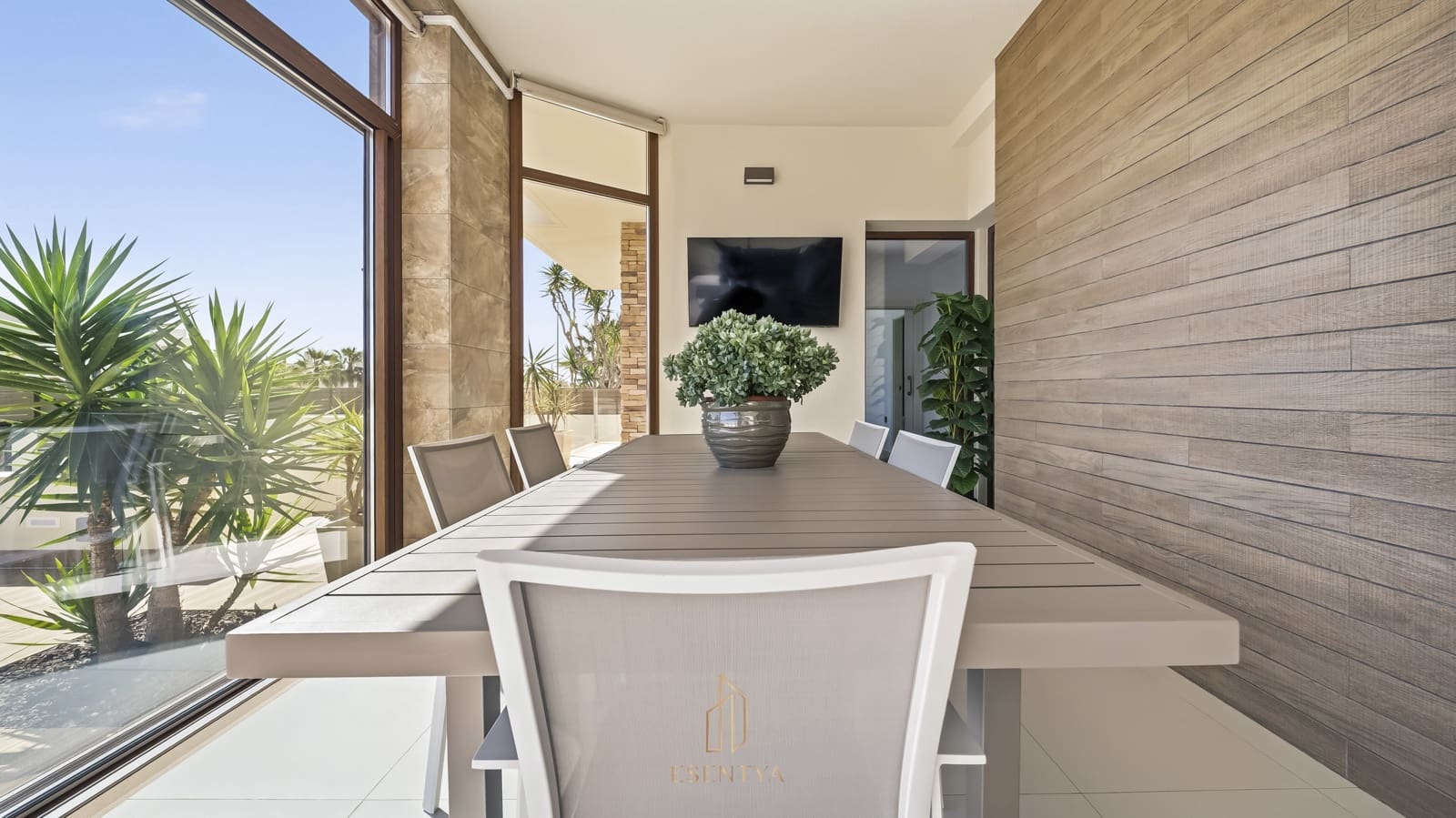 5 chambre Villa/Maison à vendre à Aguas Nuevas avec piscine garage - 1 159 000 € (Ref: 9823790)
