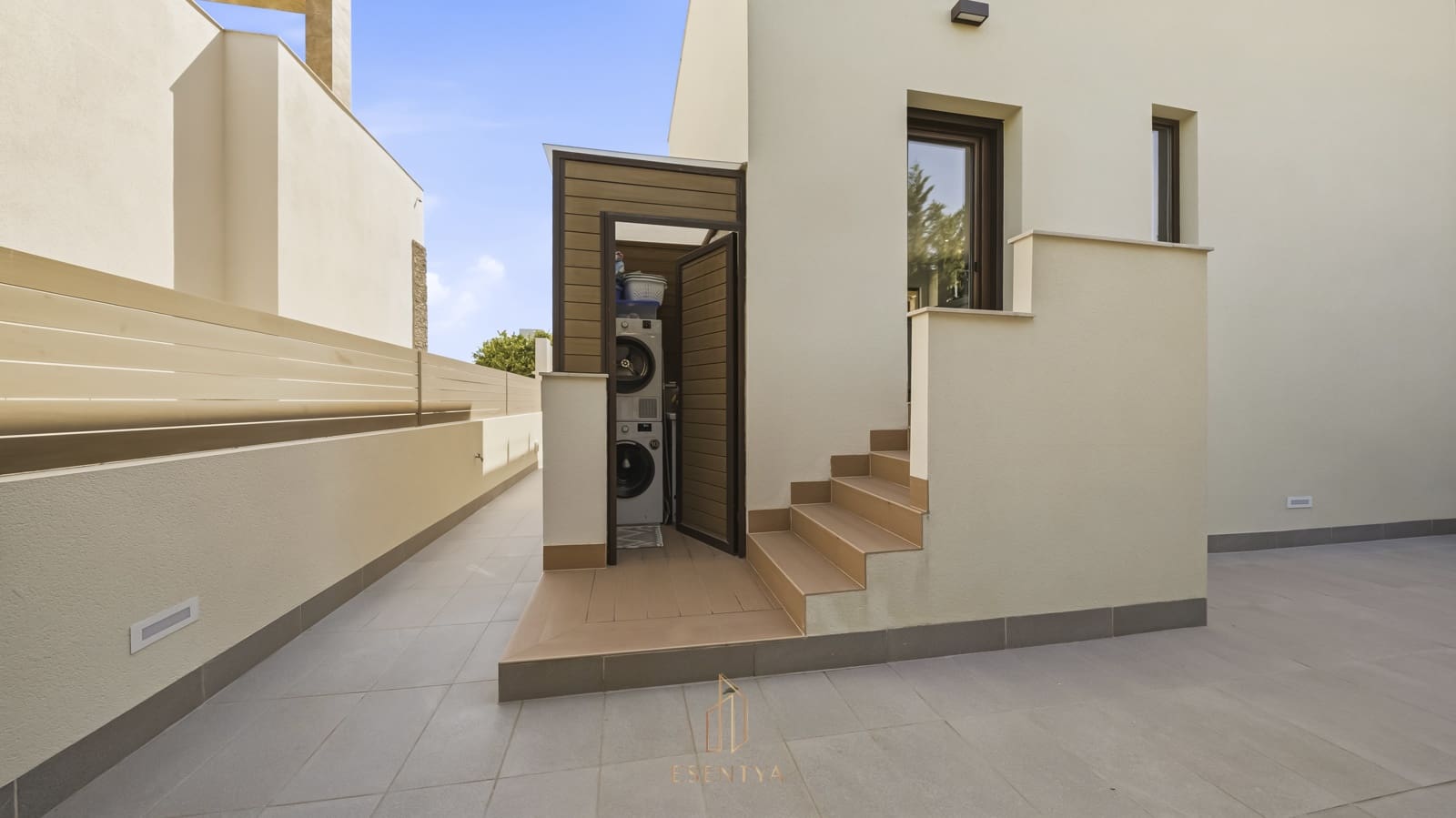 5 chambre Villa/Maison à vendre à Aguas Nuevas avec piscine garage - 1 159 000 € (Ref: 9823790)