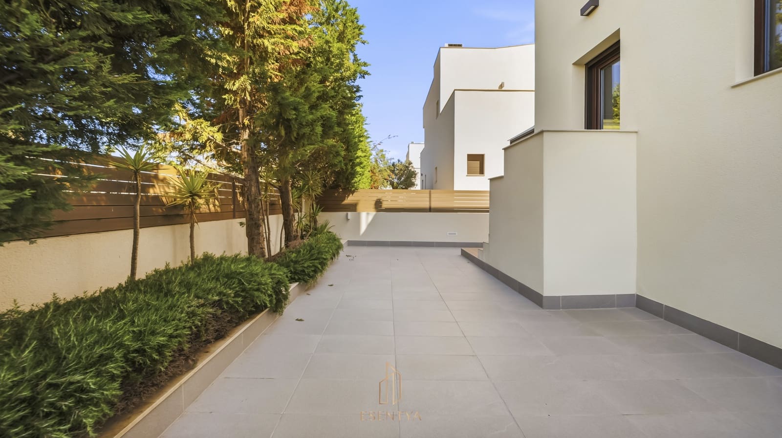 5 chambre Villa/Maison à vendre à Aguas Nuevas avec piscine garage - 1 159 000 € (Ref: 9823790)