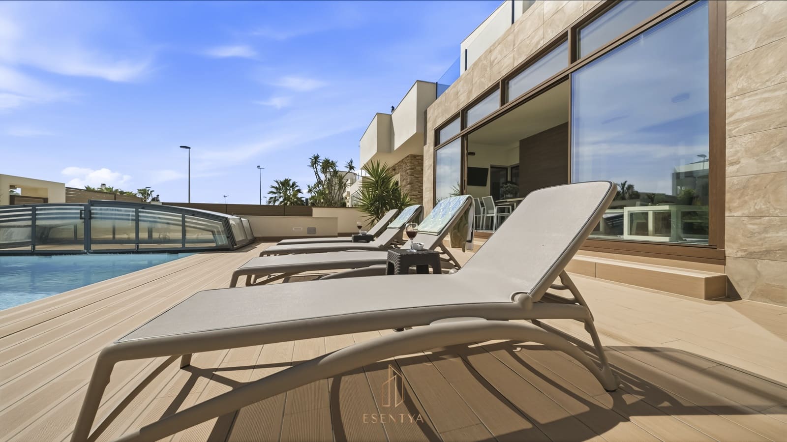 5 chambre Villa/Maison à vendre à Aguas Nuevas avec piscine garage - 1 159 000 € (Ref: 9823790)