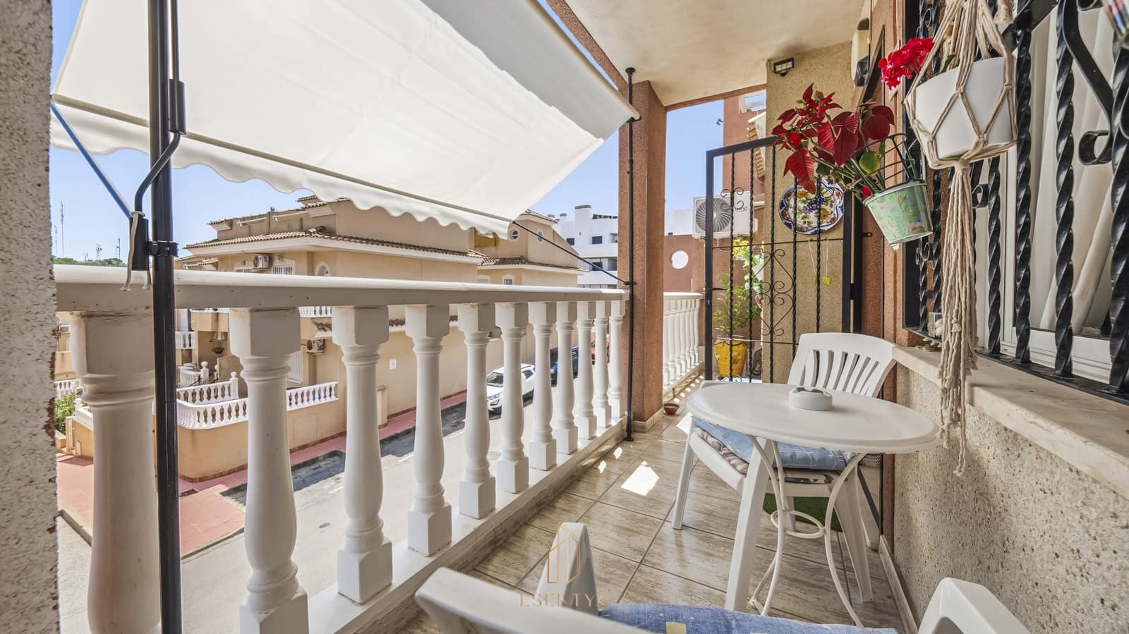 Ático de 3 habitaciones en Filipinas en venta con piscina garaje - 199.000 € (Ref: 9836788)