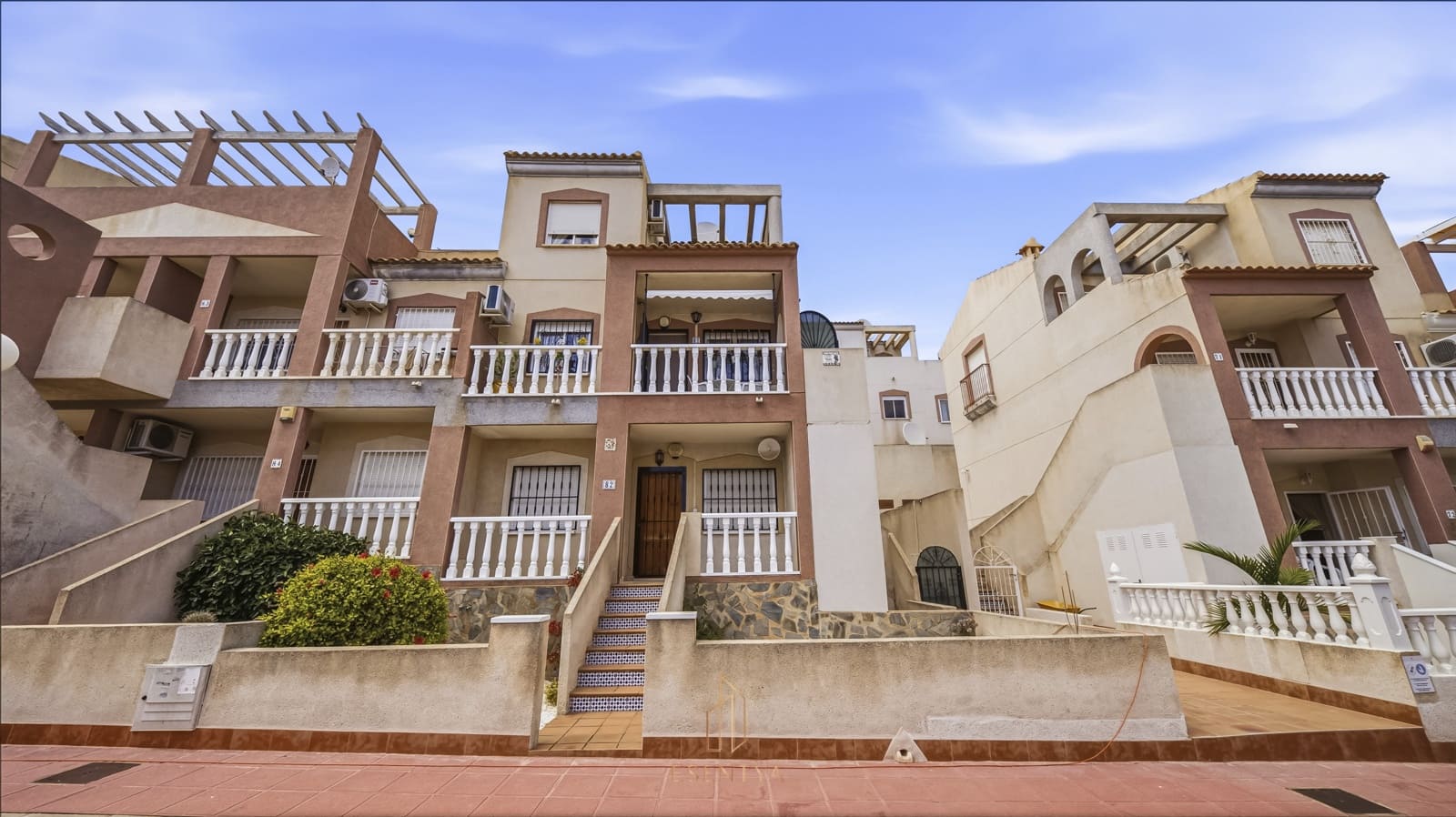 Ático de 3 habitaciones en Filipinas en venta con piscina garaje - 199.000 € (Ref: 9836788)