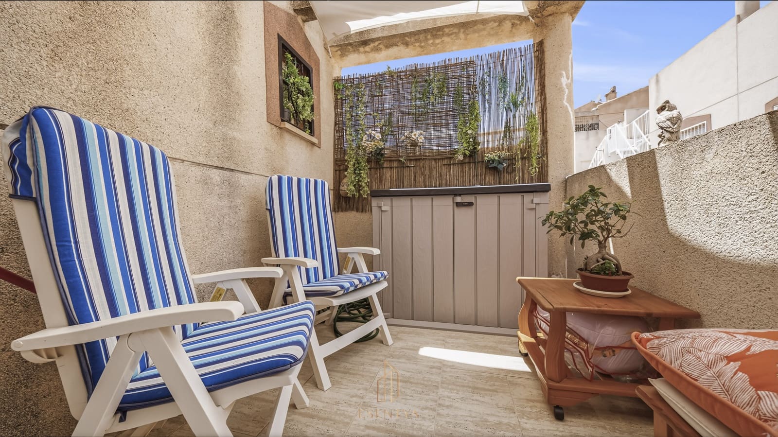 Ático de 3 habitaciones en Filipinas en venta con piscina garaje - 199.000 € (Ref: 9836788)