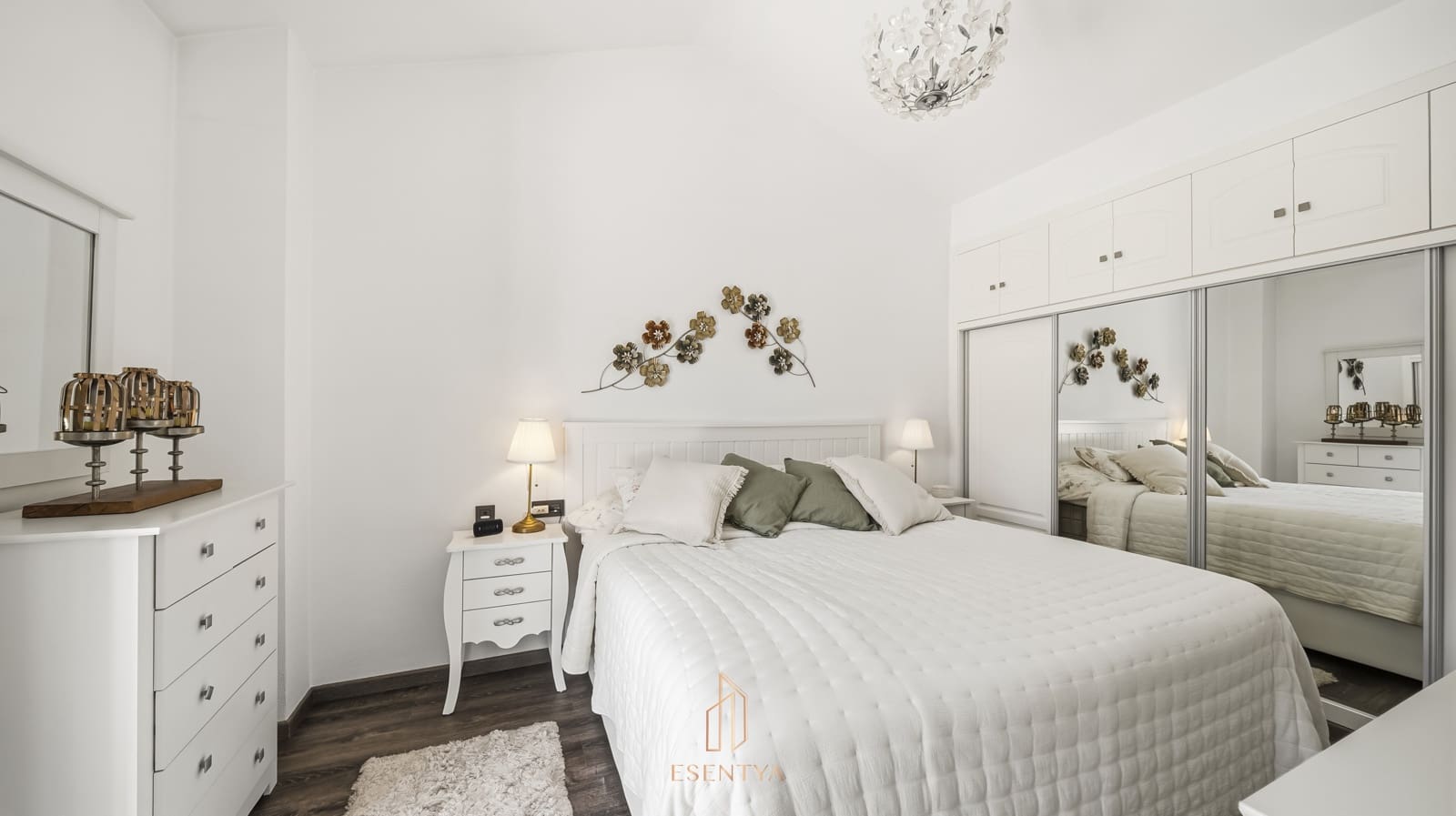 5 bedroom Villa for sale in Cabo Roig with pool garage - € 1,100,000 (Ref: 9844263)
