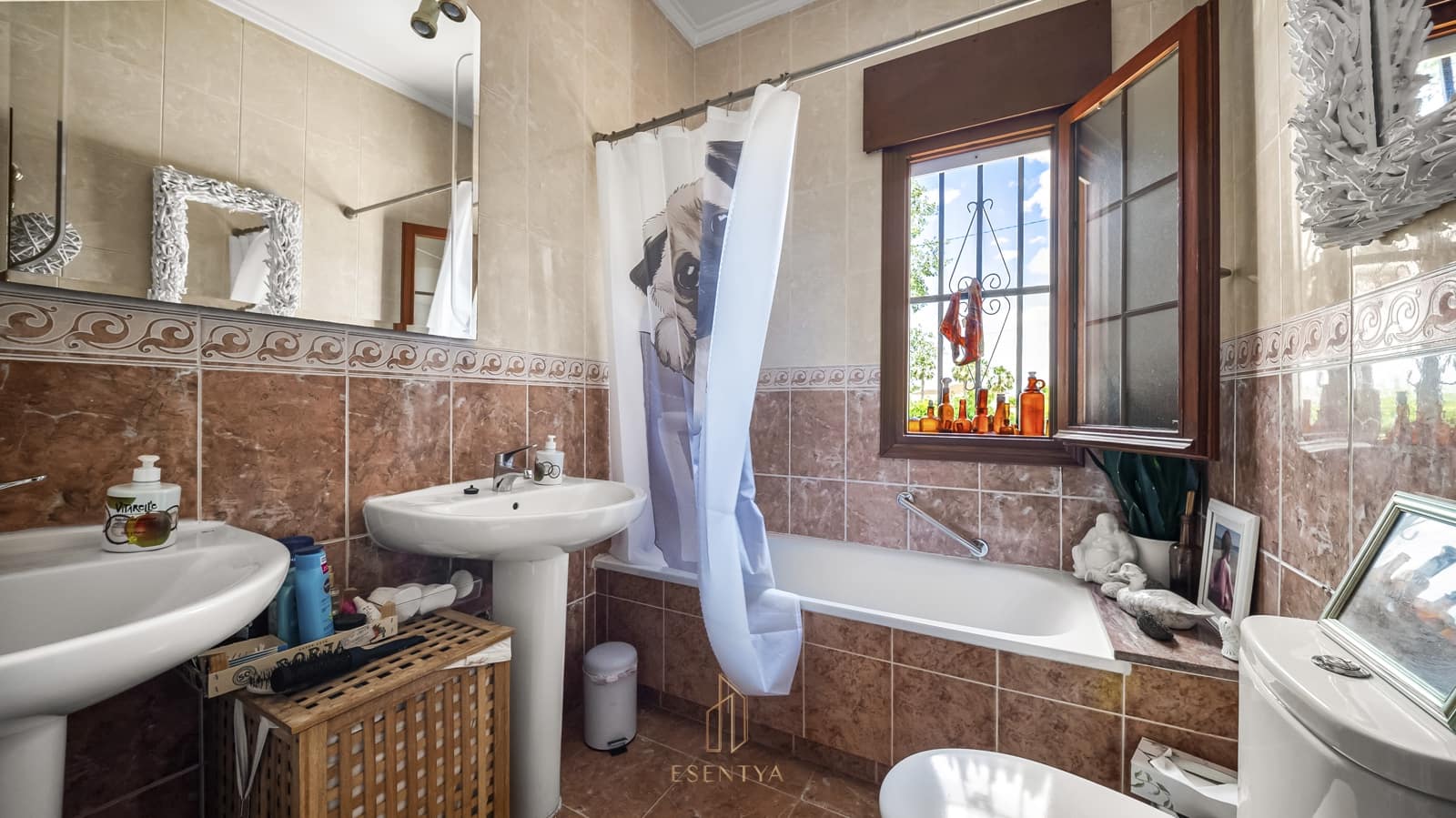 5 slaapkamer Villa te koop in Daya Vieja met zwembad garage - € 560.000 (Ref: 9858306)