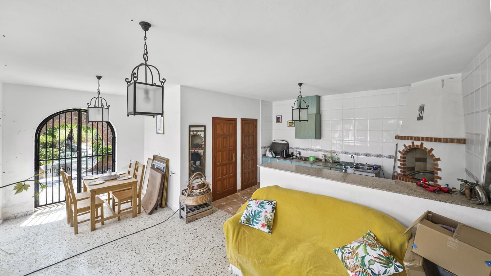 5 slaapkamer Villa te koop in Daya Vieja met zwembad garage - € 560.000 (Ref: 9858306)