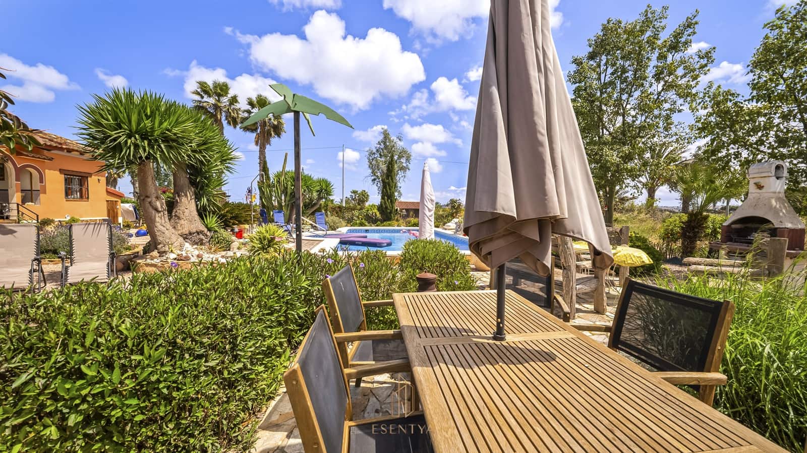 5 slaapkamer Villa te koop in Daya Vieja met zwembad garage - € 560.000 (Ref: 9858306)