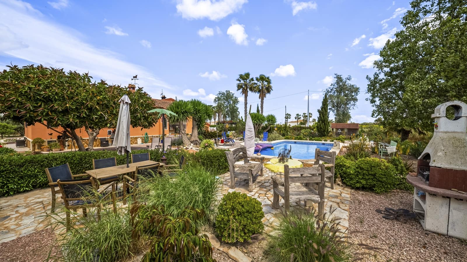 5 slaapkamer Villa te koop in Daya Vieja met zwembad garage - € 560.000 (Ref: 9858306)