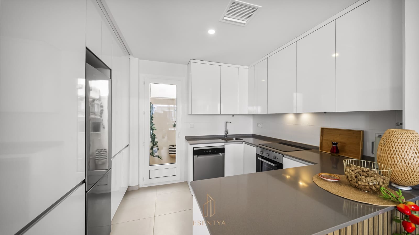 3 sypialnia Finka/Dom wiejski na sprzedaż w Aguas Nuevas z basenem garażem - 385 000 € (Ref: 9865573)
